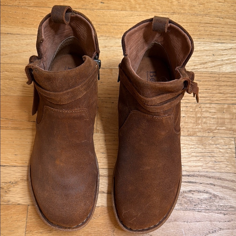 Born brown Suede Ankle Boots